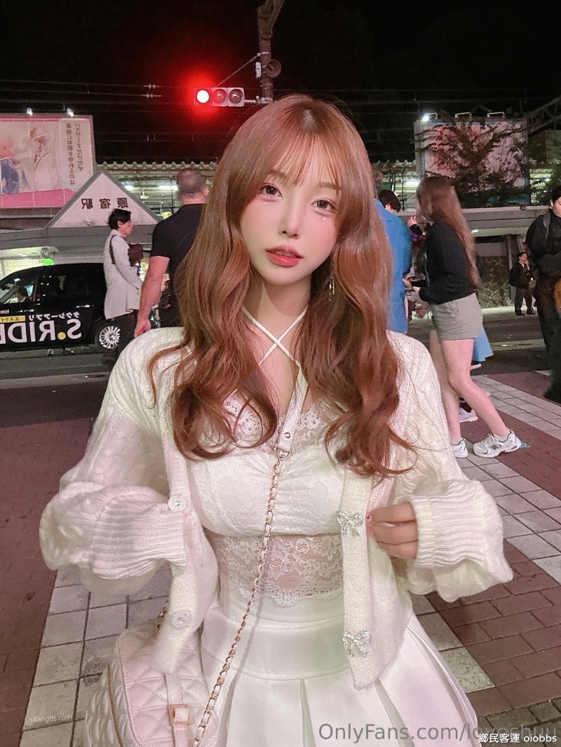 OnlyFans 韓國美少女 츄츄lovechuu 合集【142P/104V/21.6G】